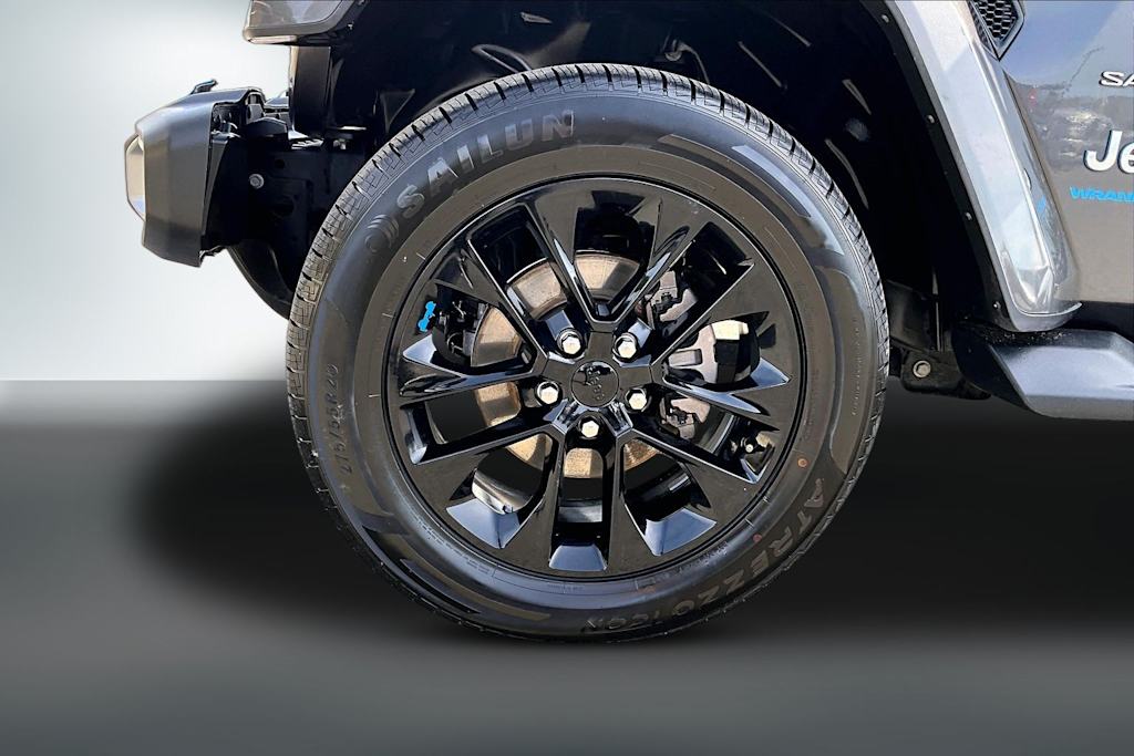 Thumbnail: 2023 Jeep Wrangler - 7