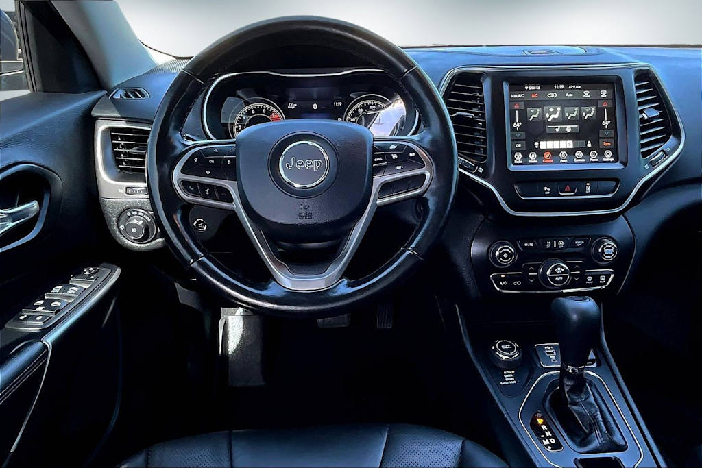 Thumbnail: 2021 Jeep Cherokee - 13