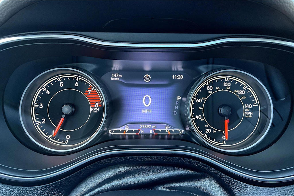 Thumbnail: 2021 Jeep Cherokee - 17