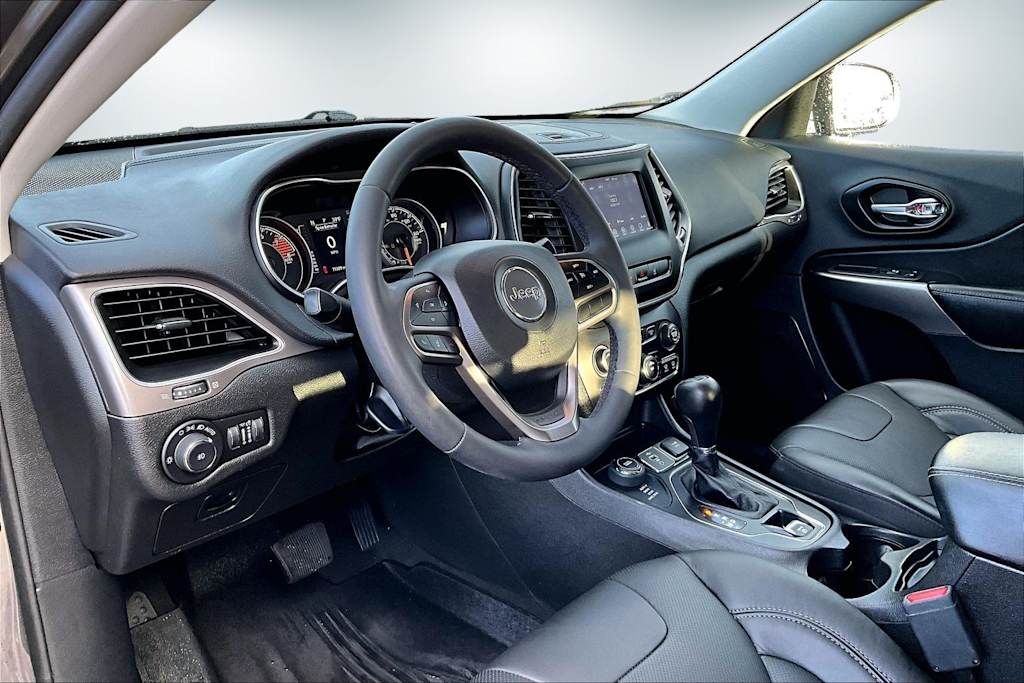 Thumbnail: 2021 Jeep Cherokee - 2