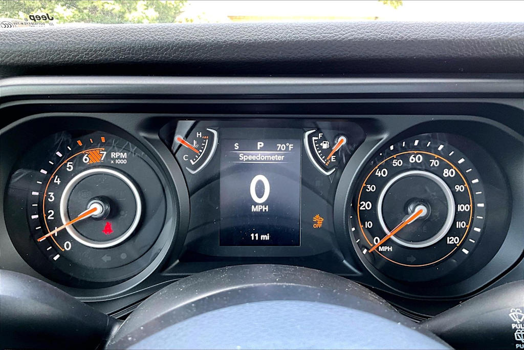 Thumbnail: 2026 Jeep Wrangler - 16