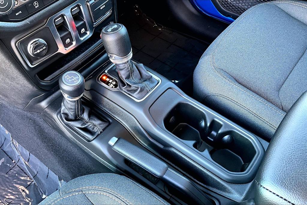 Thumbnail: 2026 Jeep Wrangler - 14