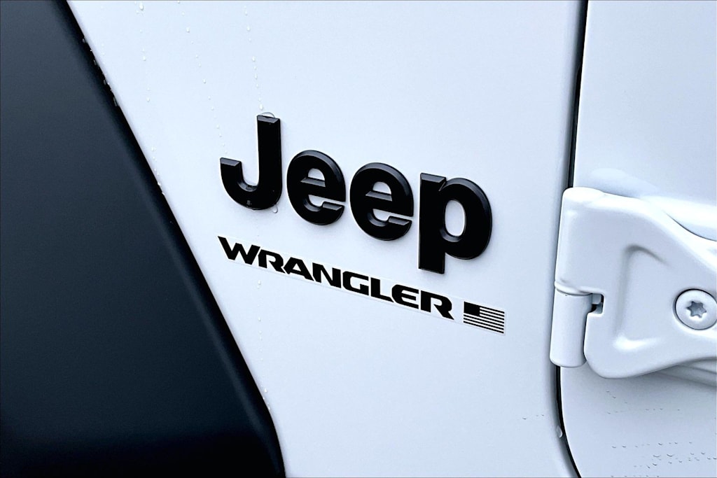 Thumbnail: 2026 Jeep Wrangler - 7