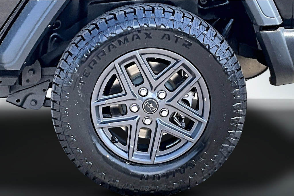 Thumbnail: 2024 Jeep Wrangler - 31