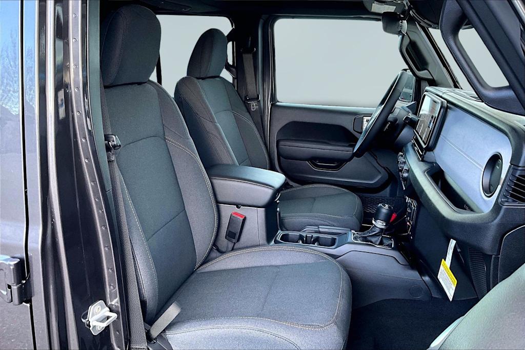 2026 Jeep Wrangler 4-Door Willys - Photo 12