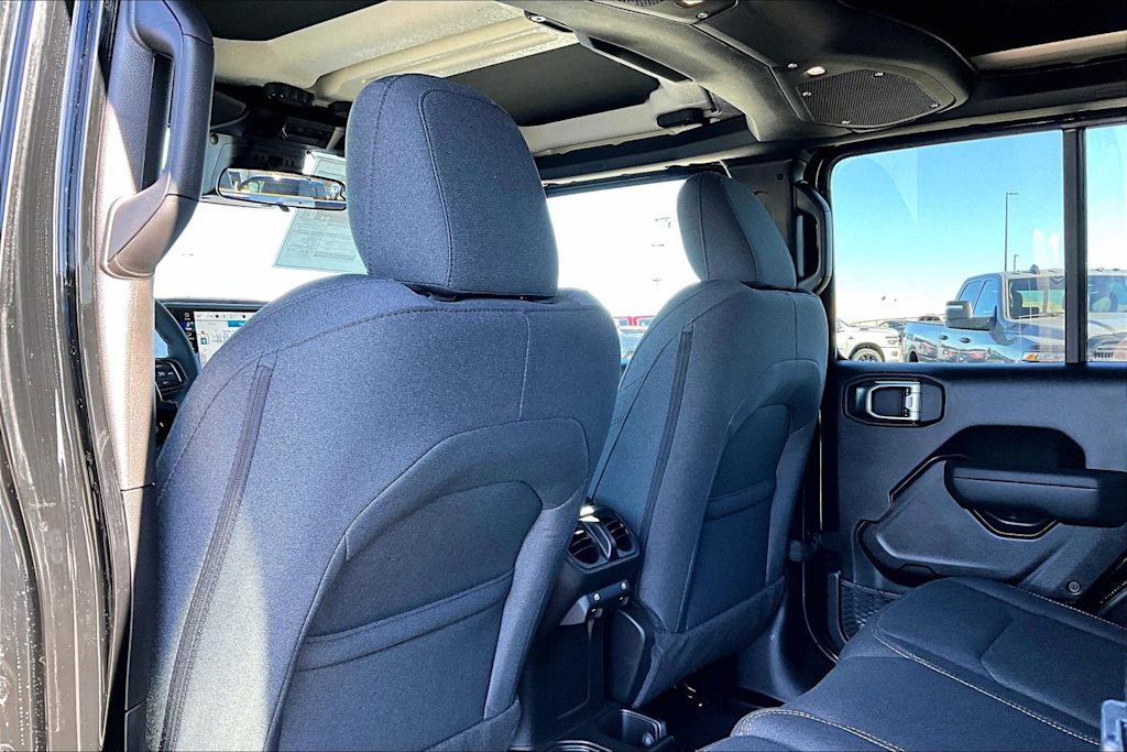 Thumbnail: 2026 Jeep Wrangler - 12