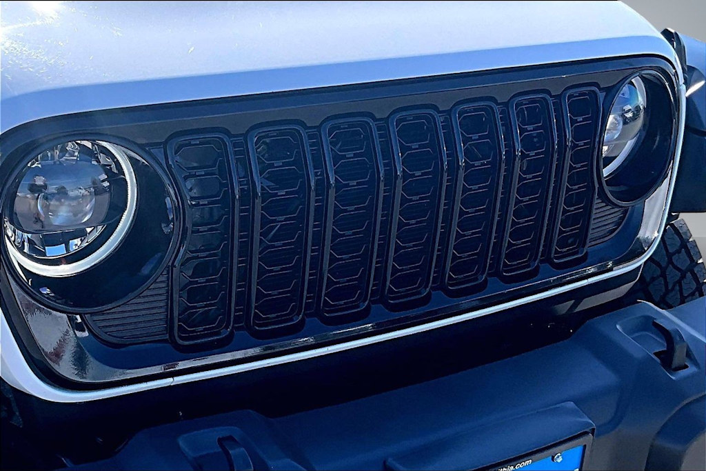 Thumbnail: 2025 Jeep Wrangler - 34