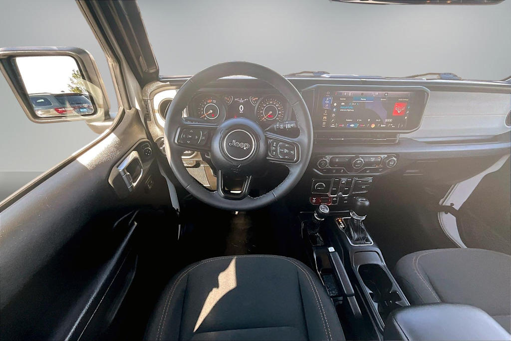 Thumbnail: 2025 Jeep Wrangler - 13