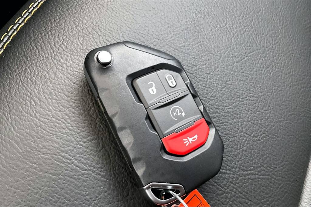 Thumbnail: 2026 Jeep Wrangler - 19