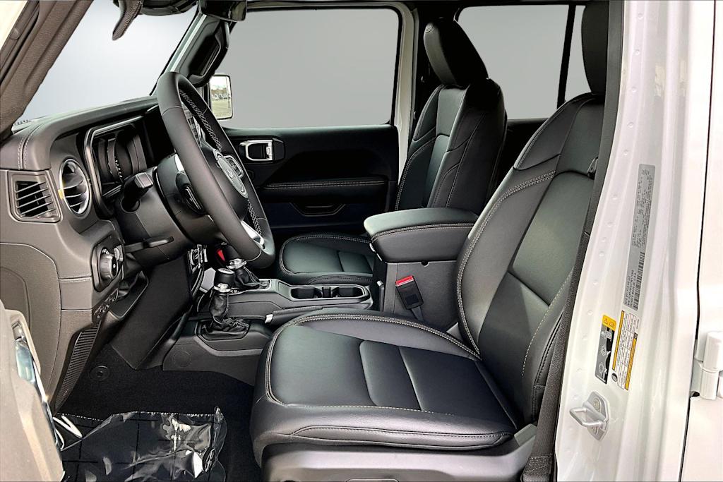 Thumbnail: 2026 Jeep Wrangler - 11