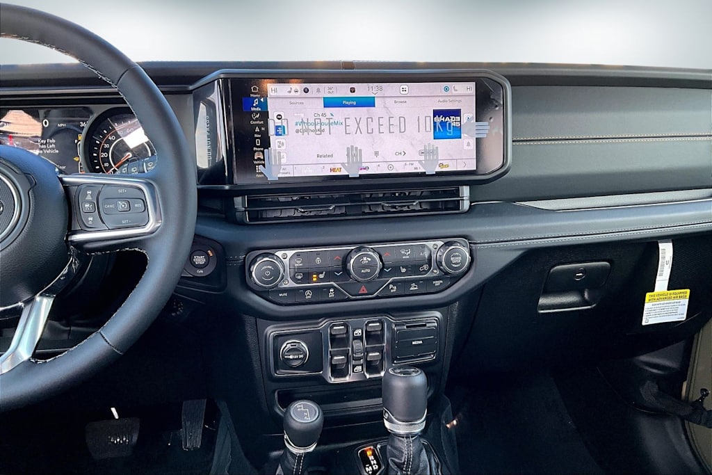 2026 Jeep Wrangler 4-Door Sahara - Photo 14