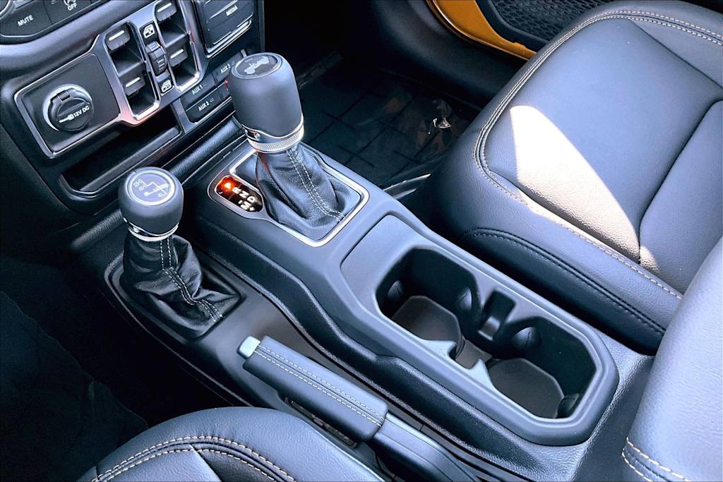Thumbnail: 2026 Jeep Wrangler - 16