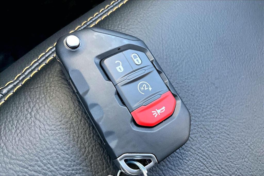 Thumbnail: 2026 Jeep Wrangler - 18
