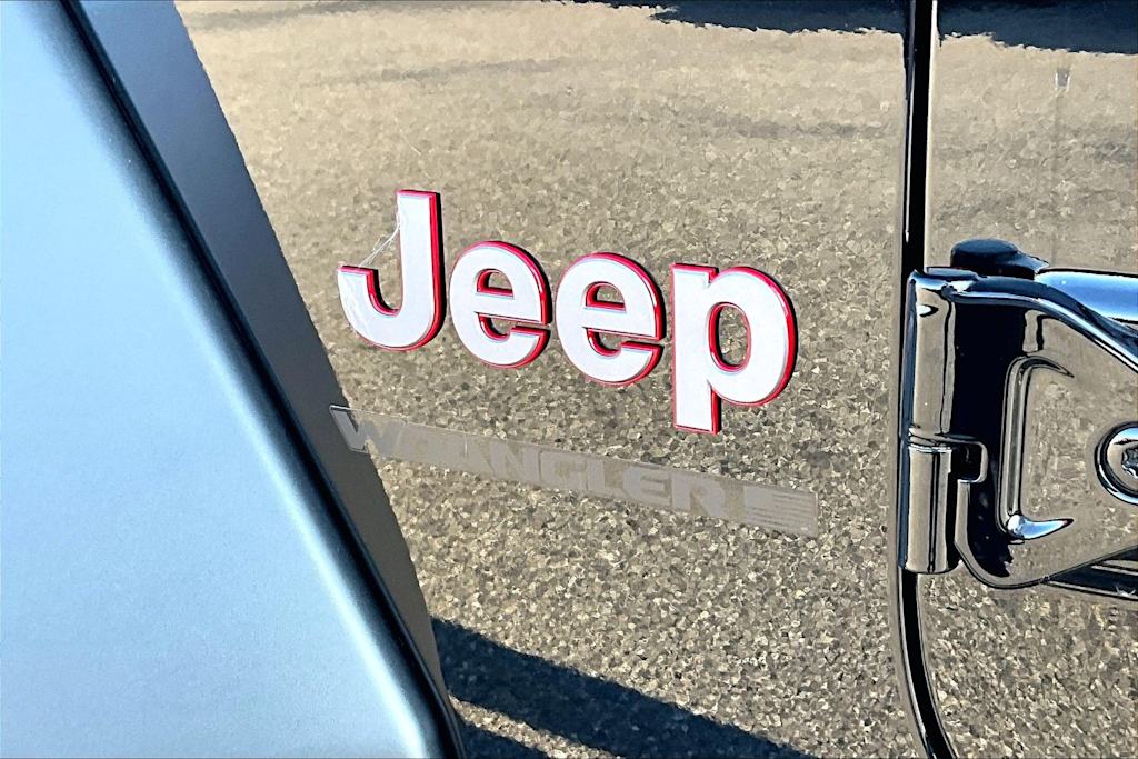 Thumbnail: 2026 Jeep Wrangler - 7