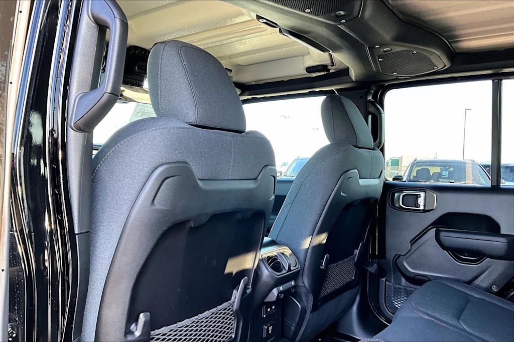 Thumbnail: 2026 Jeep Wrangler - 13
