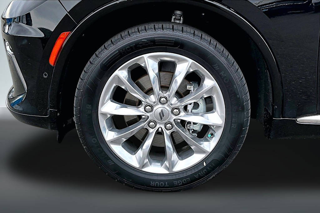 Thumbnail: 2021 Dodge Durango - 6