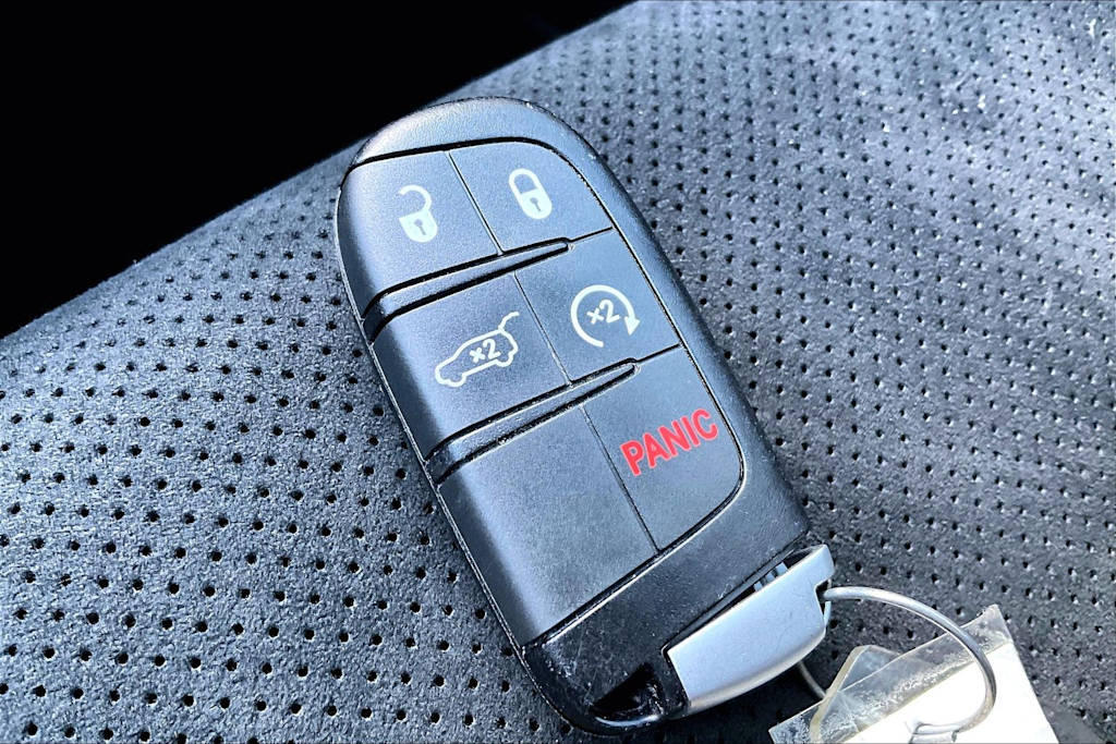 2019 Jeep Grand Cherokee Altitude - Photo 19
