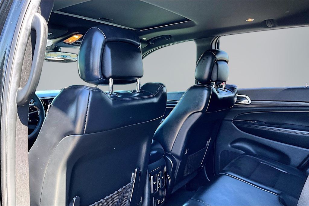 2019 Jeep Grand Cherokee Altitude - Photo 12