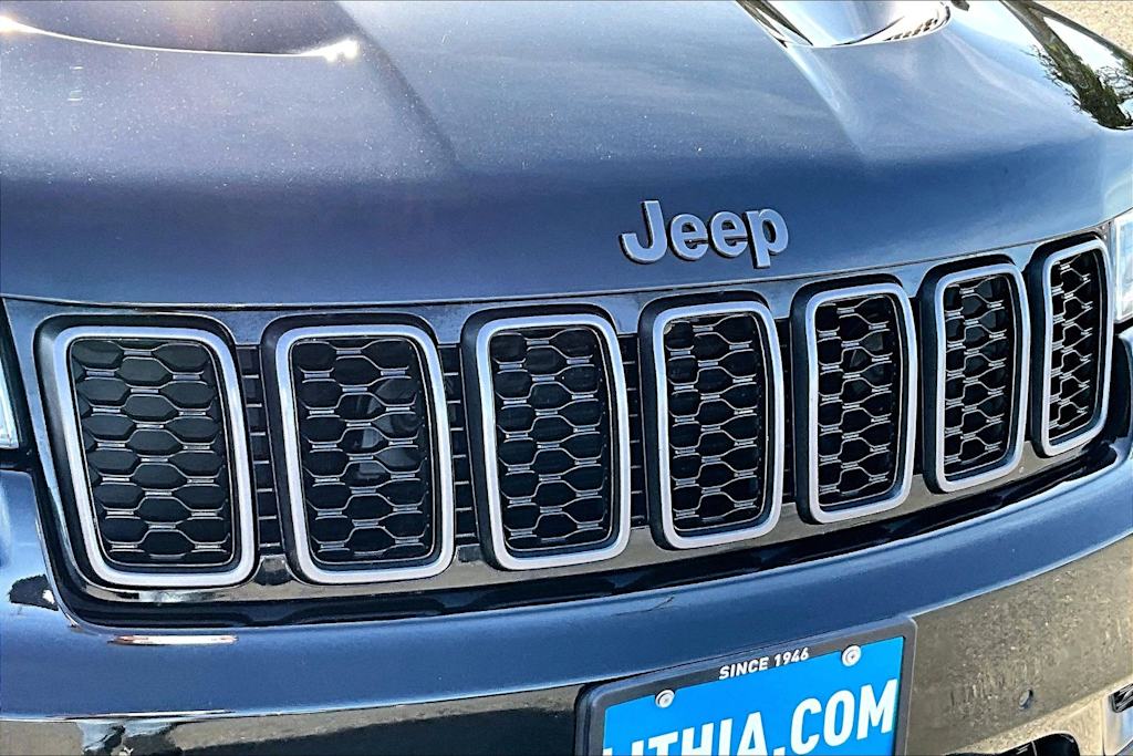 Thumbnail: 2021 Jeep Grand Cherokee - 31