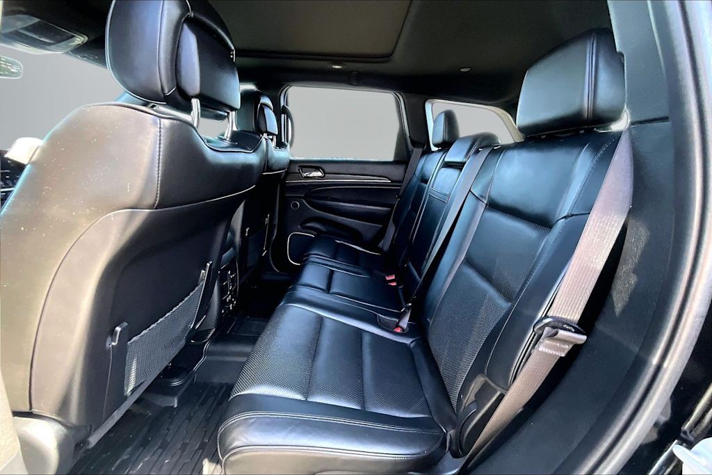 Thumbnail: 2021 Jeep Grand Cherokee - 28