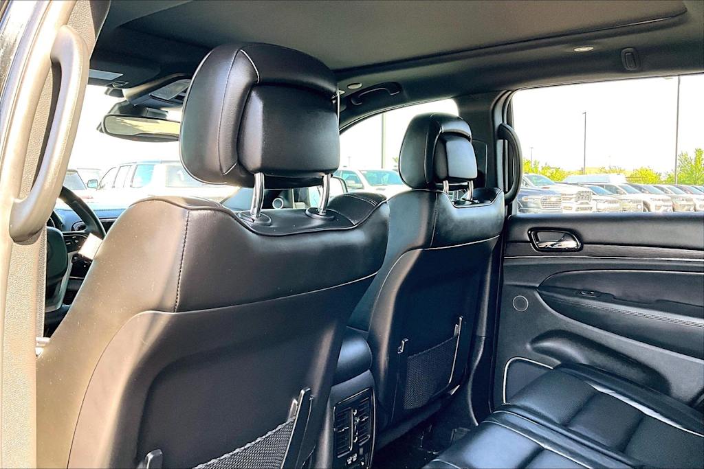 Thumbnail: 2021 Jeep Grand Cherokee - 12