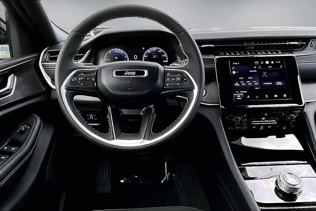 Thumbnail: 2025 Jeep Grand Cherokee - 14