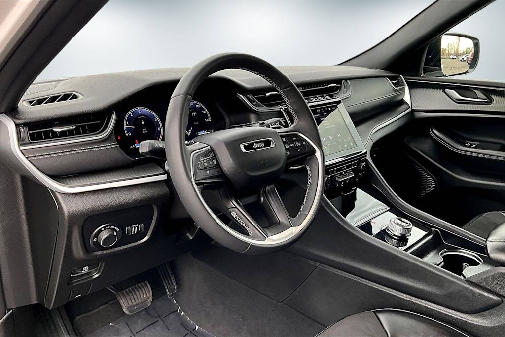 Thumbnail: 2024 Jeep Grand Cherokee - 2