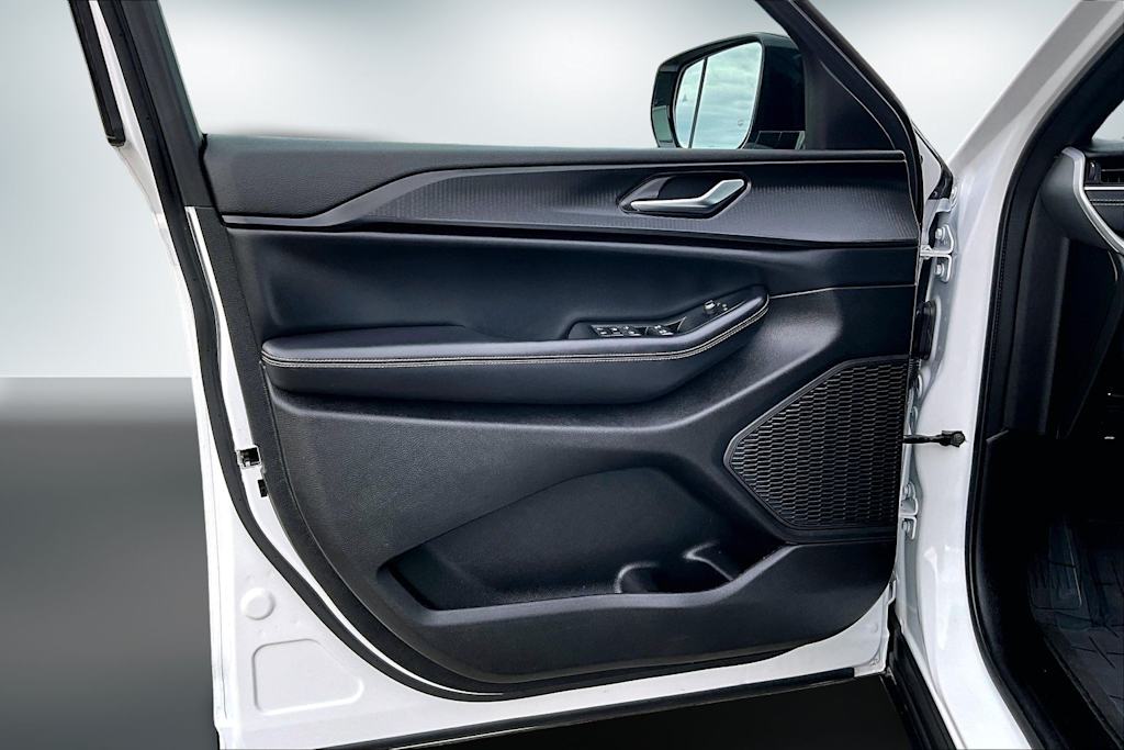 Thumbnail: 2024 Jeep Grand Cherokee - 27