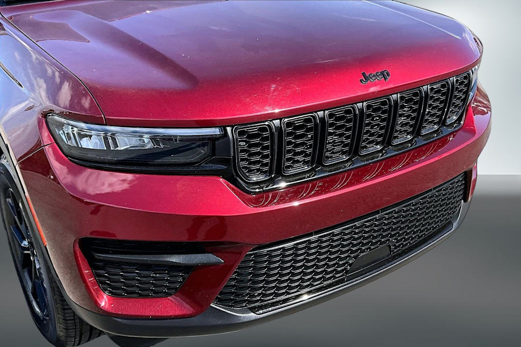 Thumbnail: 2025 Jeep Grand Cherokee - 34