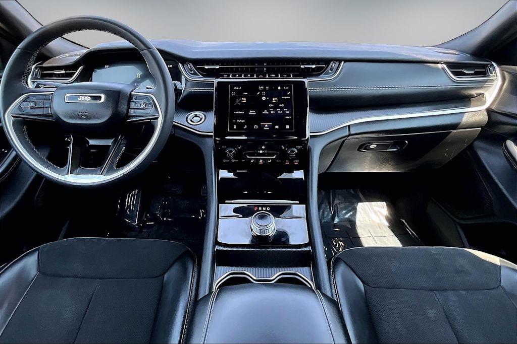 Thumbnail: 2024 Jeep Grand Cherokee - 10