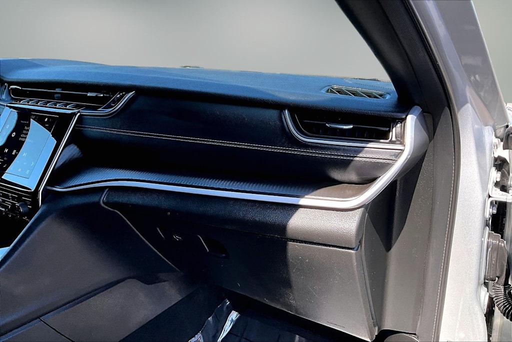 Thumbnail: 2024 Jeep Grand Cherokee - 23