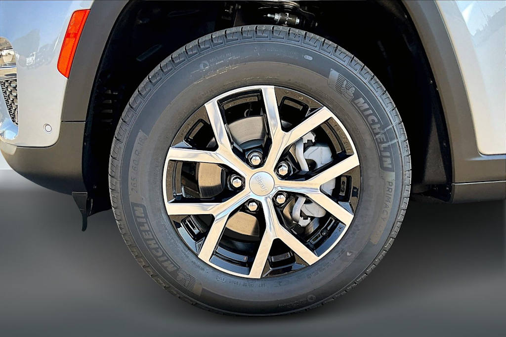 Thumbnail: 2025 Jeep Grand Cherokee - 8