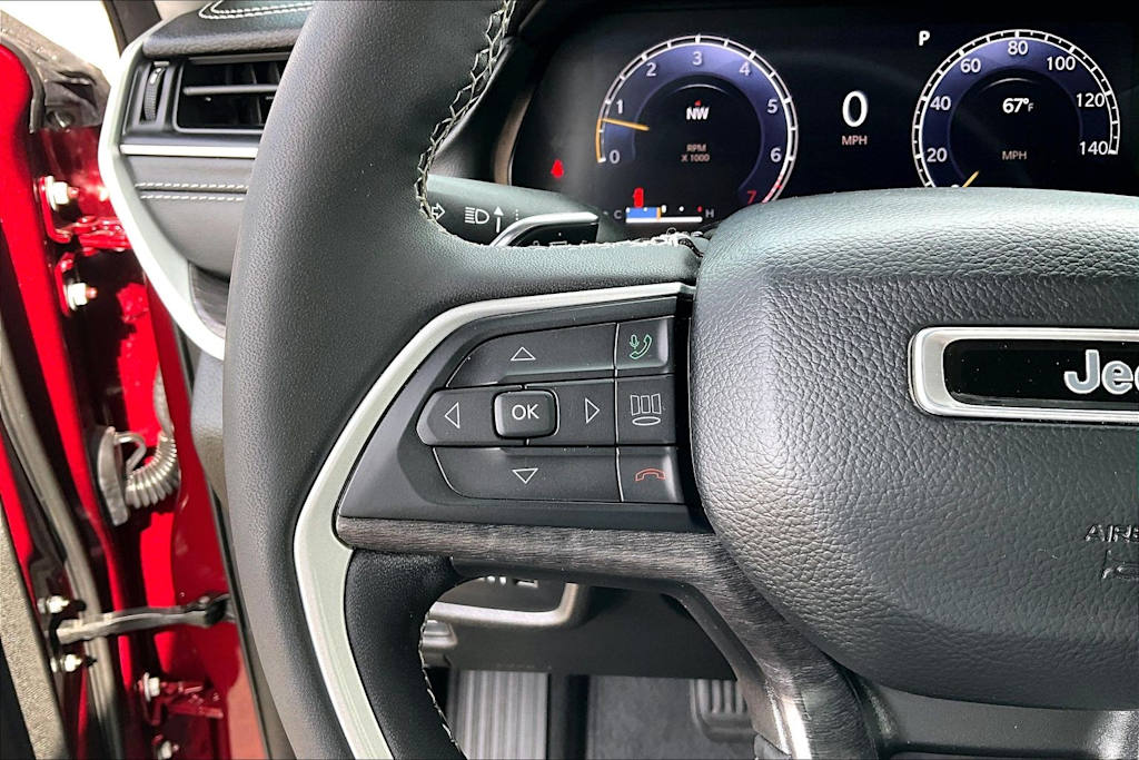 Thumbnail: 2023 Jeep Grand Cherokee - 25