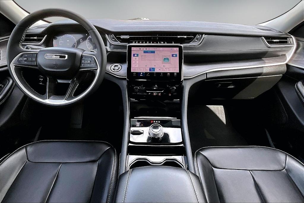 Thumbnail: 2023 Jeep Grand Cherokee - 10