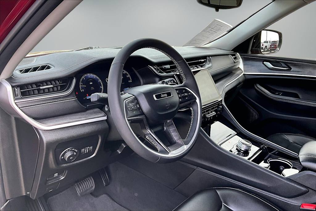 Thumbnail: 2023 Jeep Grand Cherokee - 2