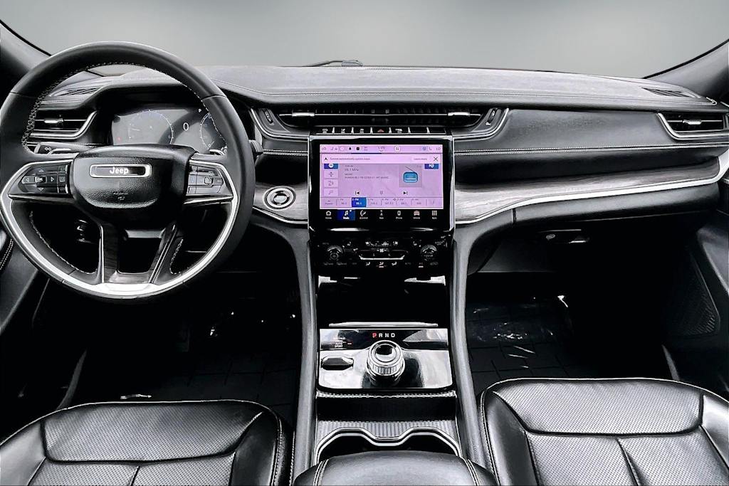 Thumbnail: 2024 Jeep Grand Cherokee - 10