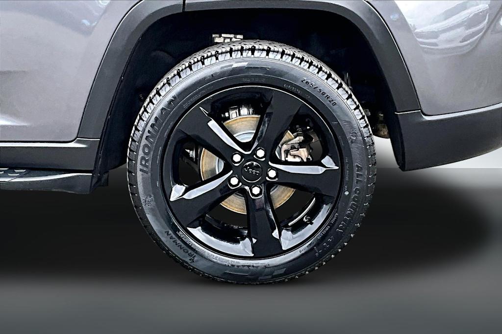 Thumbnail: 2024 Jeep Grand Cherokee - 33