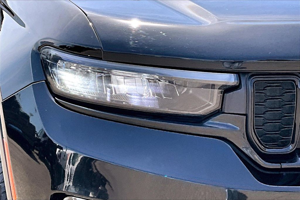 Thumbnail: 2024 Jeep Grand Cherokee - 30