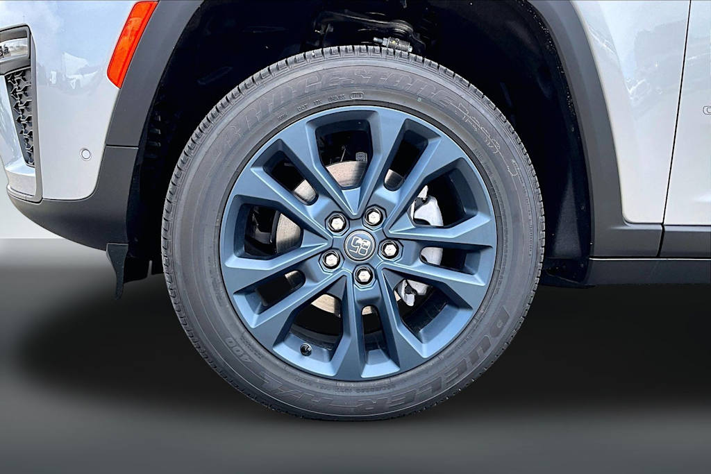 Thumbnail: 2026 Jeep Grand Cherokee - 8