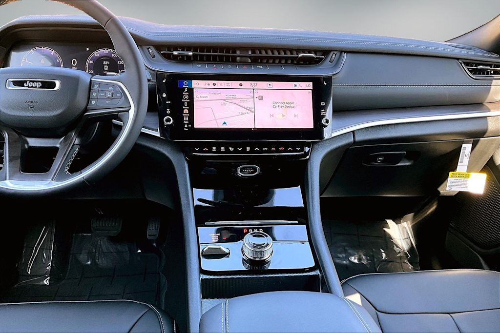 Thumbnail: 2026 Jeep Grand Cherokee - 15