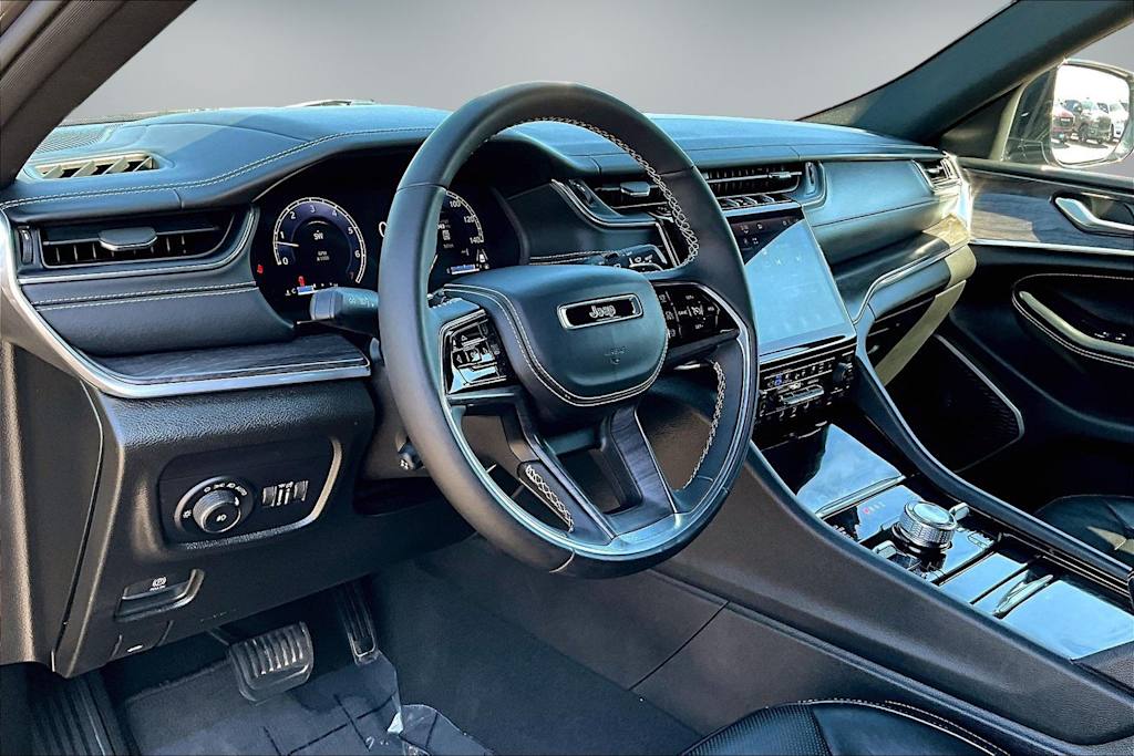 Thumbnail: 2024 Jeep Grand Cherokee - 2