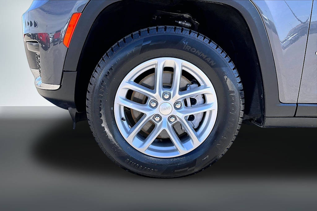 Thumbnail: 2024 Jeep Grand Cherokee L - 7