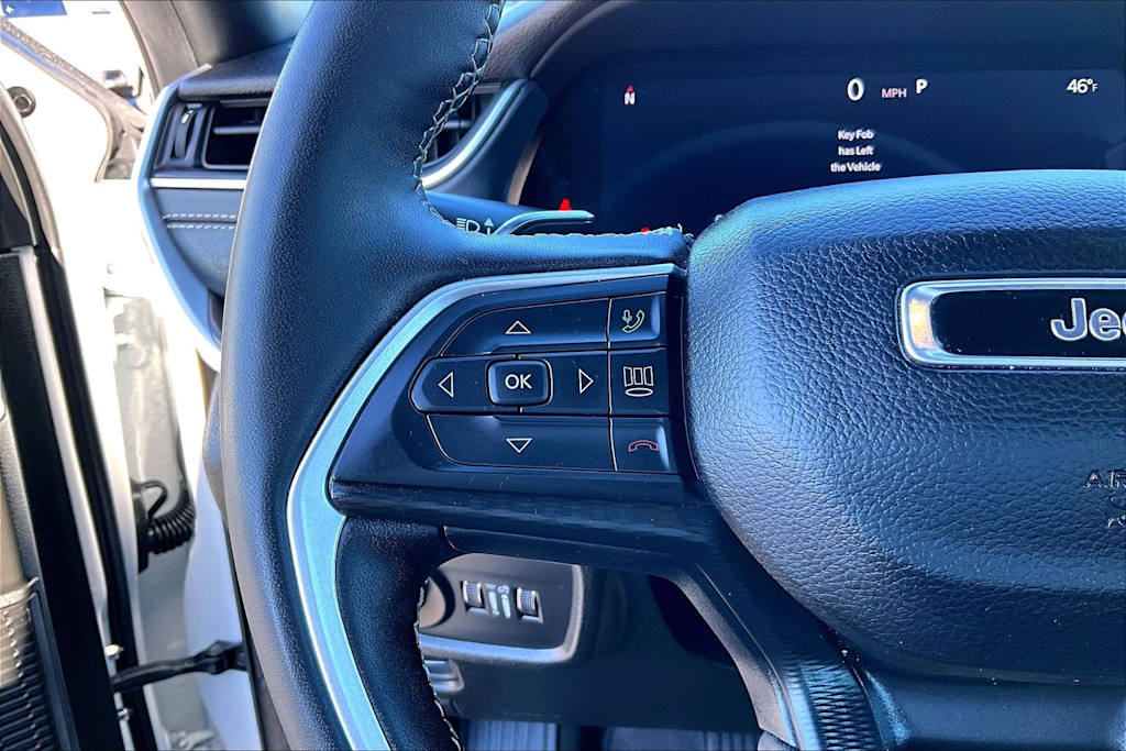 Thumbnail: 2024 Jeep Grand Cherokee L - 24