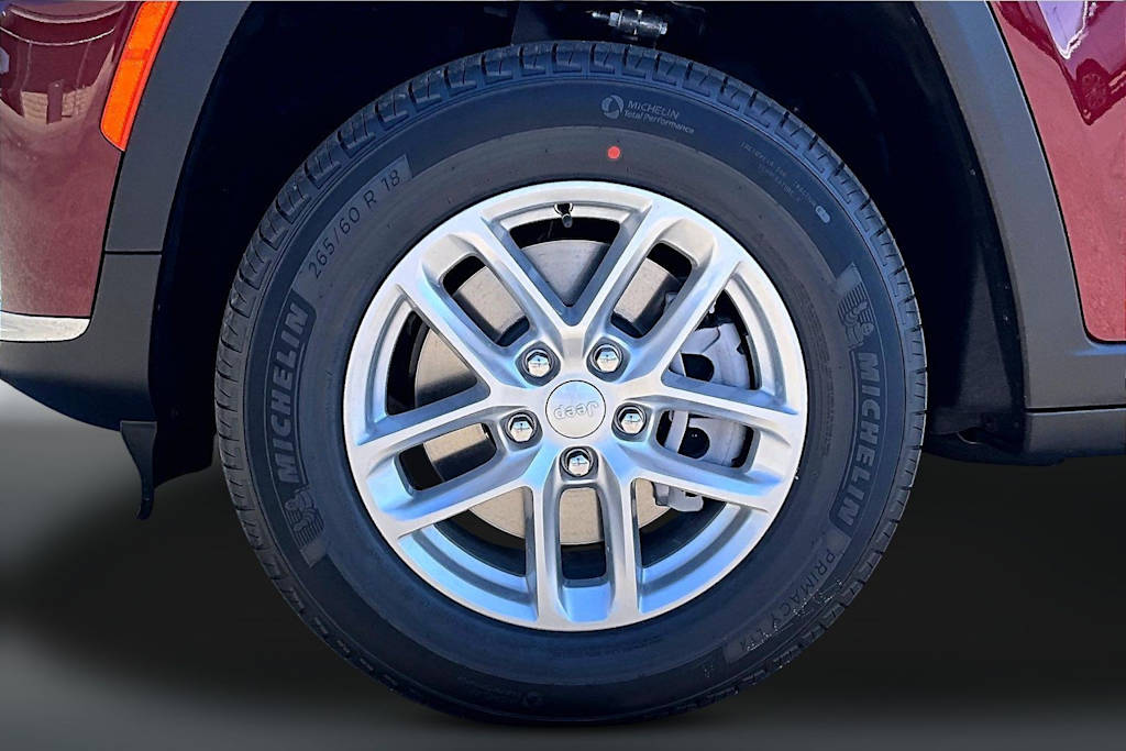 Thumbnail: 2026 Jeep Grand Cherokee L - 8