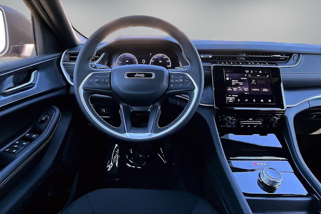 Thumbnail: 2026 Jeep Grand Cherokee L - 13