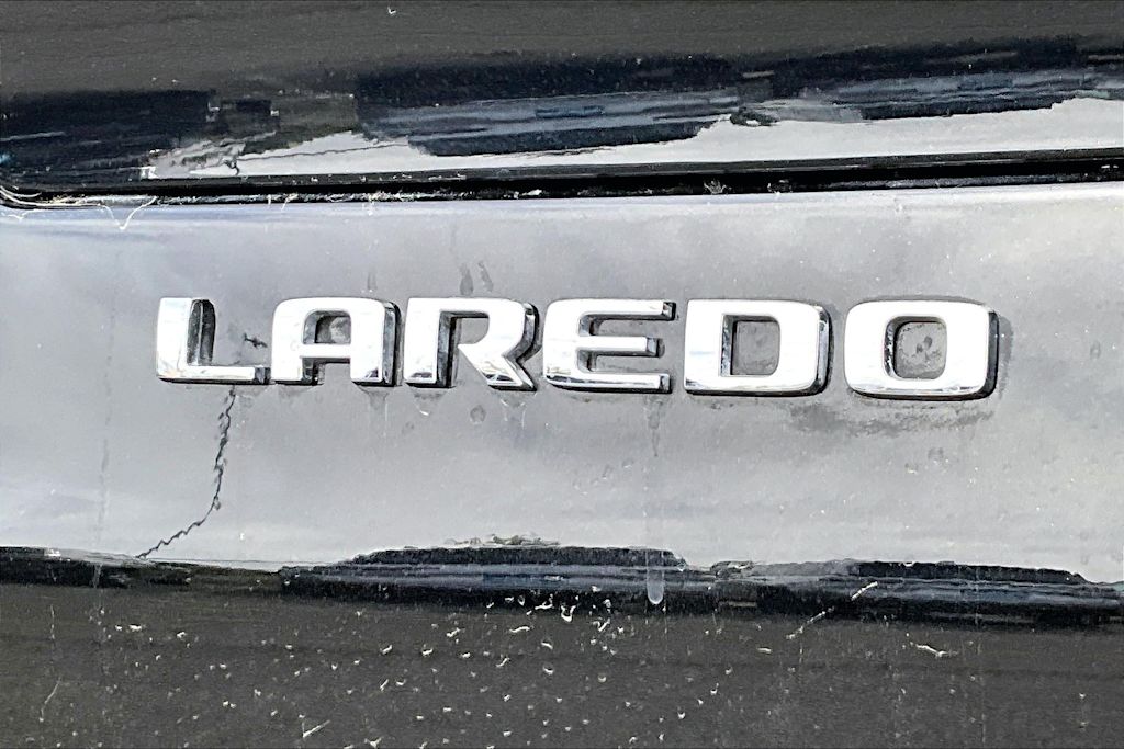 Thumbnail: 2023 Jeep Grand Cherokee L - 6