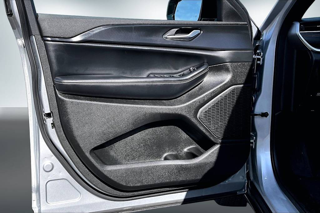 Thumbnail: 2024 Jeep Grand Cherokee L - 26