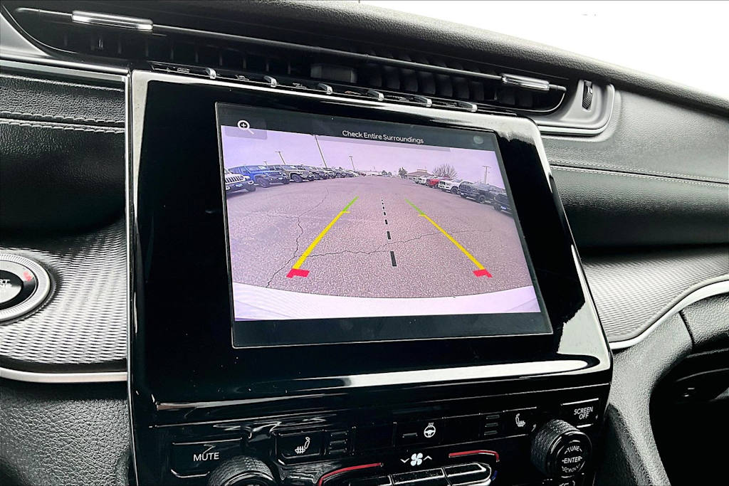 Thumbnail: 2024 Jeep Grand Cherokee L - 16