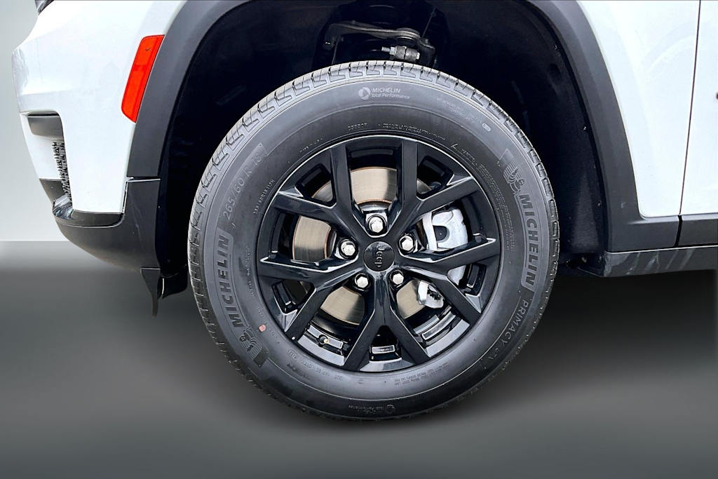 Thumbnail: 2024 Jeep Grand Cherokee L - 8