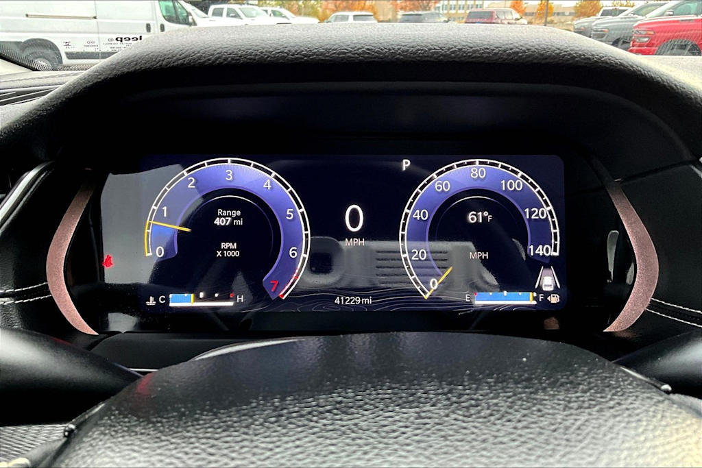 Thumbnail: 2023 Jeep Grand Cherokee L - 17